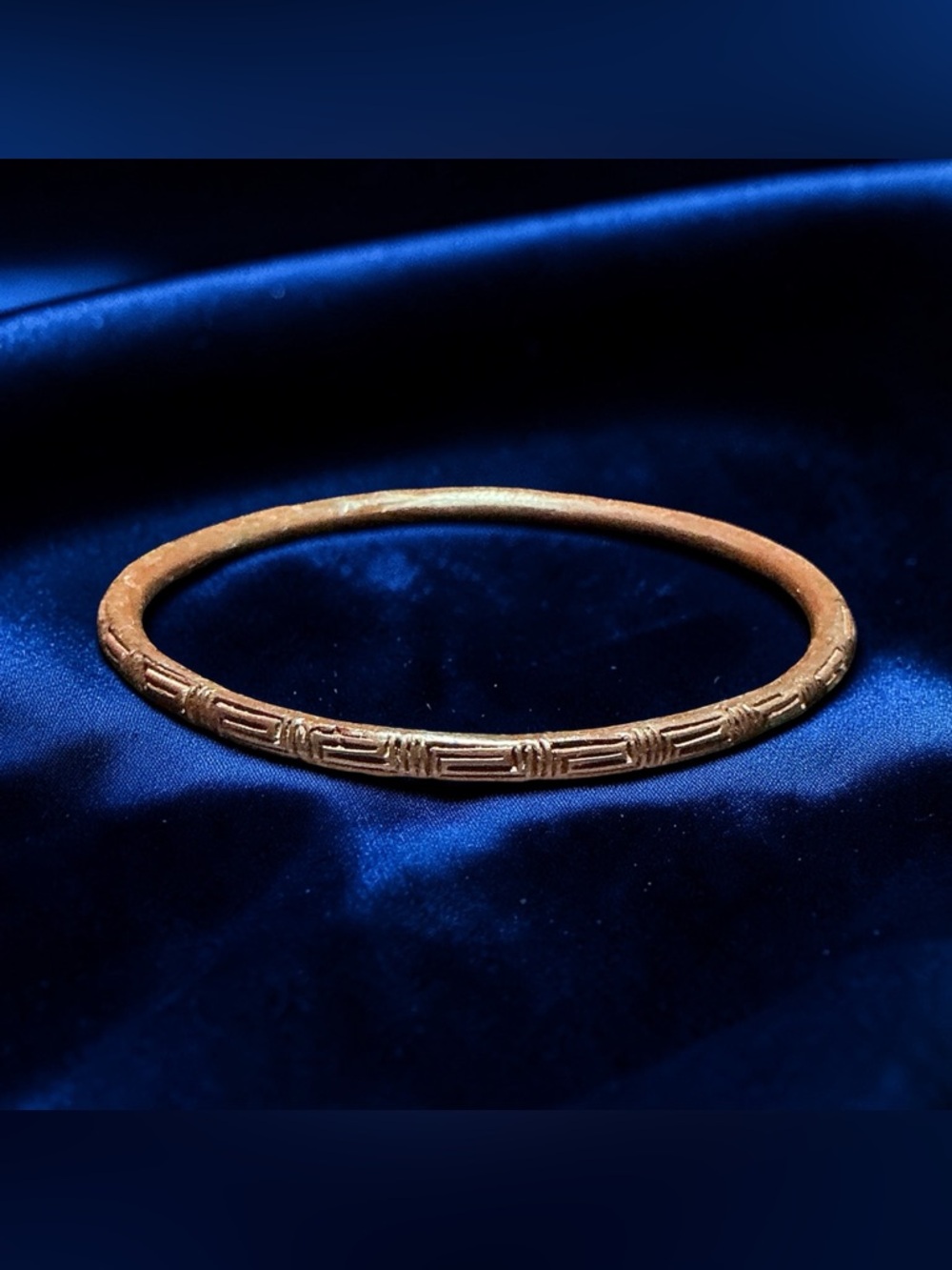 Vintage Brown Carved Cinnabar Bangle Bracelet